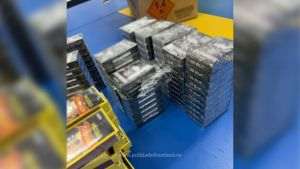 Poliţia de Frontieră: Mii de produse contrafăcute, ţigarete şi articole pirotehnice au fost descoperite de poliţiştii din cadrul ITPF Giurgiu